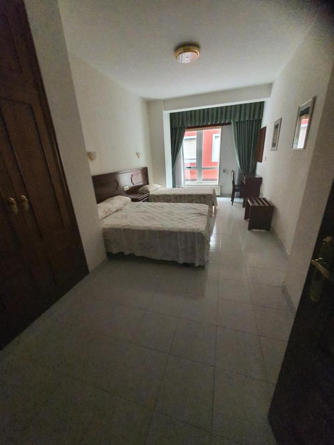 Flor De Loto Hotel Ordes Kültér fotó